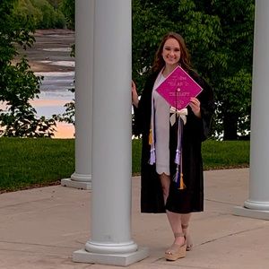 Meet your Posher, Tiffany